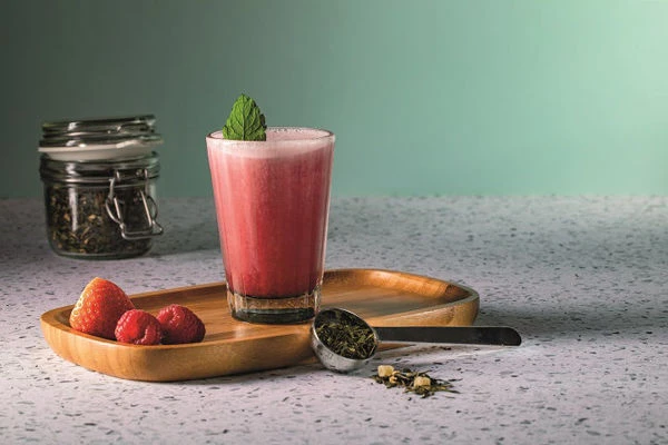 Ovocné smoothie se zeleným čajem