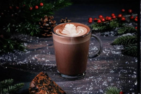 Vánoční mocha káva